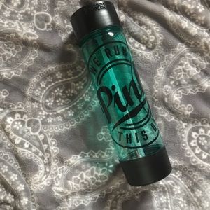 VS Pink water bottle turquoise